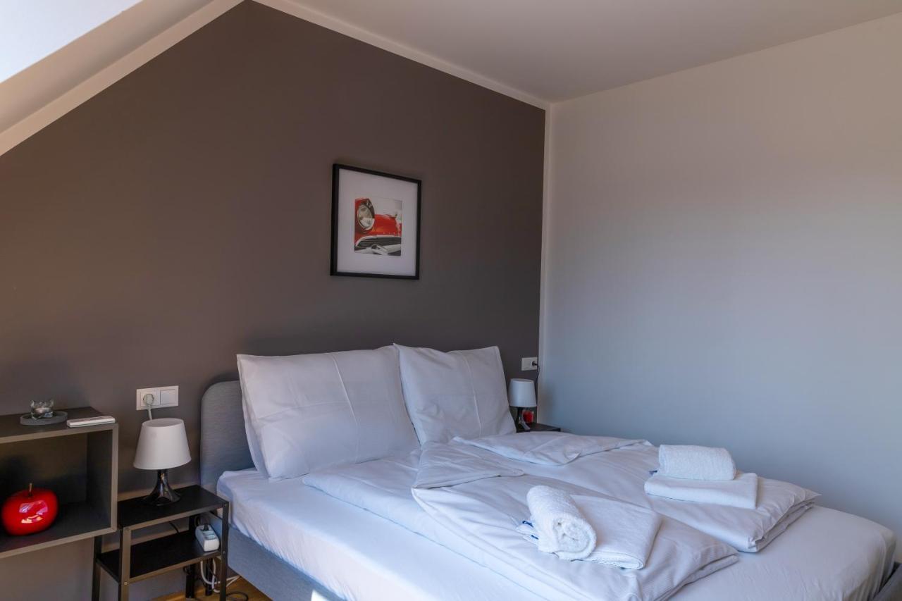 Maureen Lovely 2 Bedroom Unit With Community Pool Vídeň Exteriér fotografie